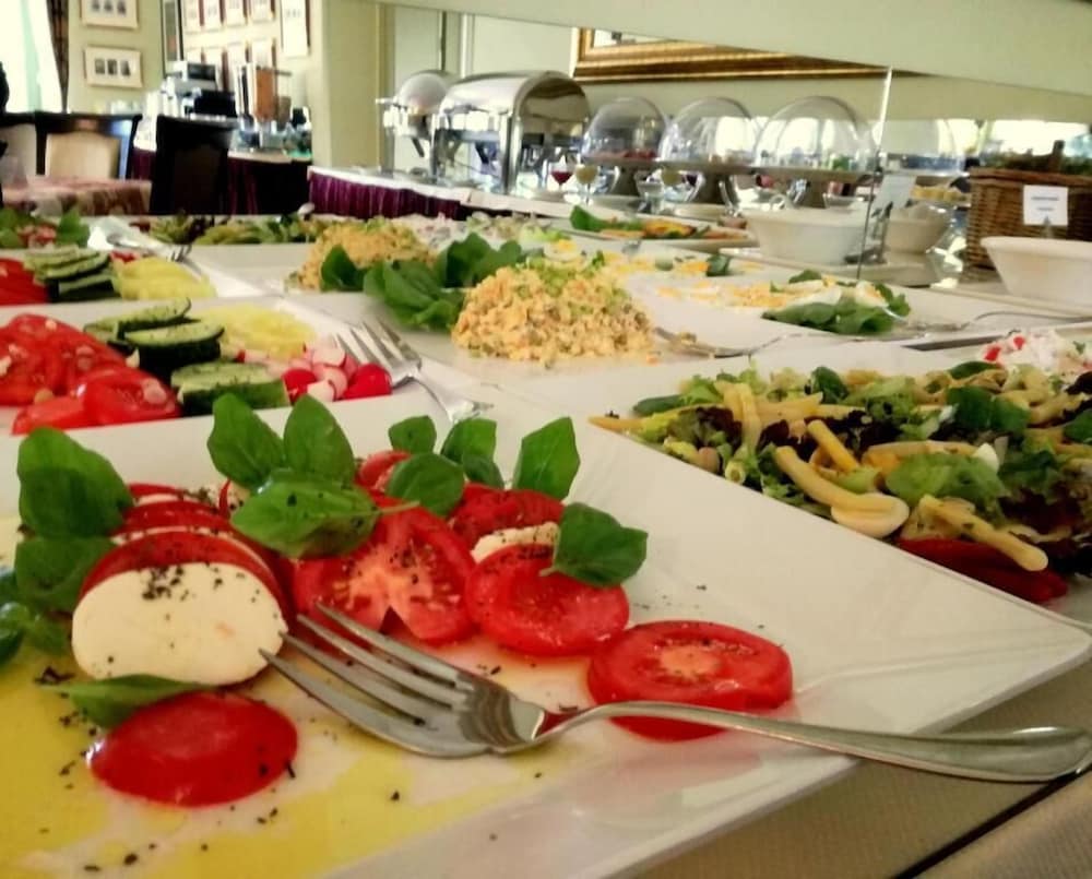 Фото Pałac Wiechlice