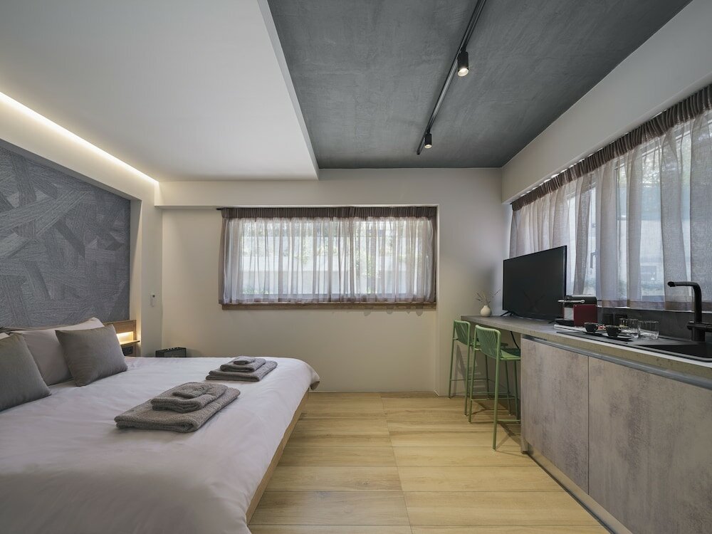 Фото 3 Olive Trees