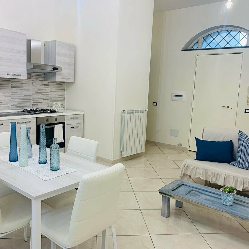 Апартаменты All the Comforts of a Hotel With the Spaces of a Home