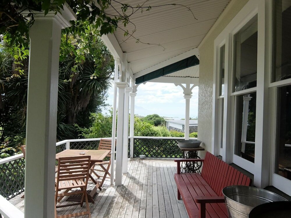 Фото The Point Bed & Breakfast