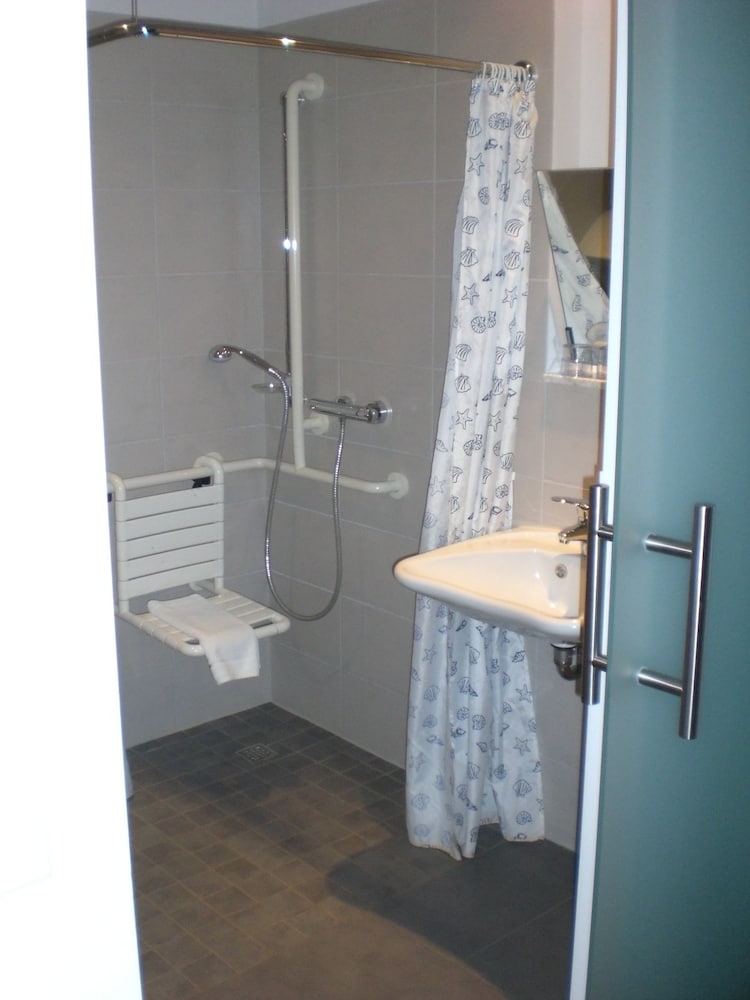 Фото Hotel zwischen den Seen