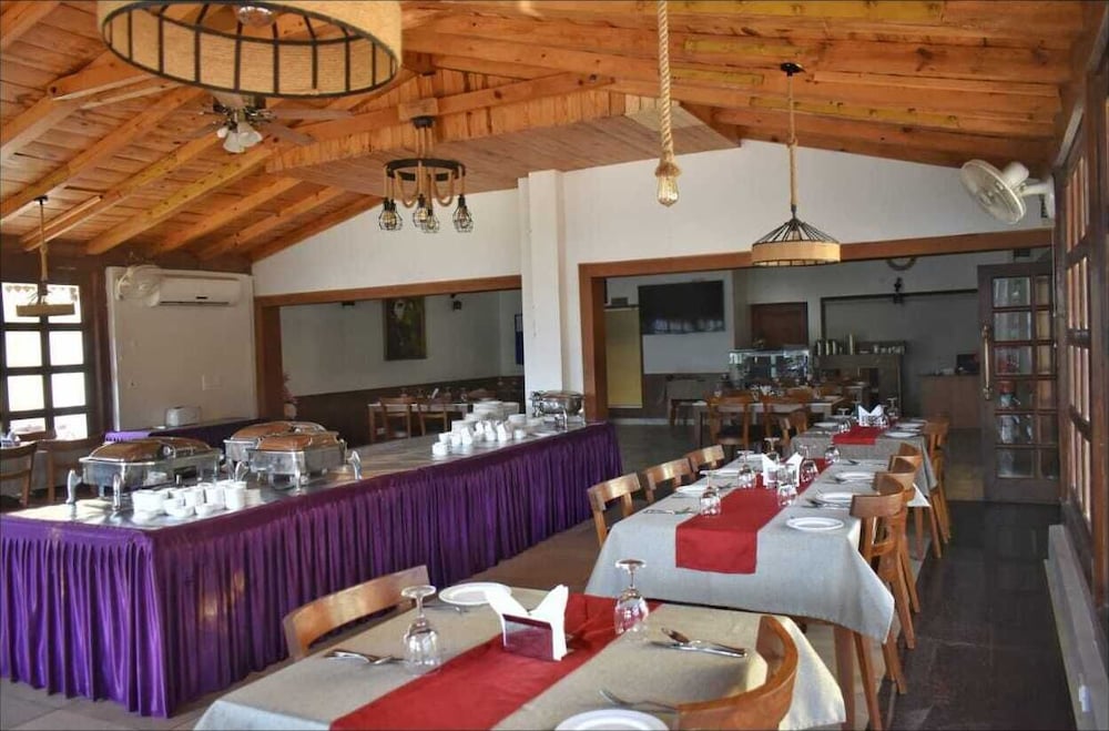 Фото Misty Oaks Resorts