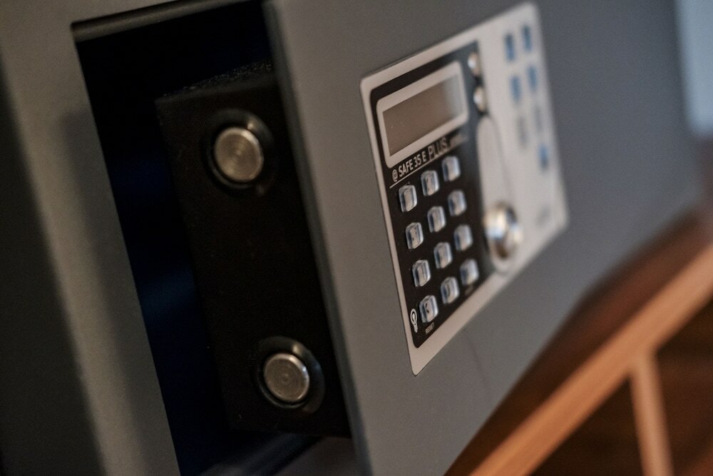 Фото The Drayton Court Hotel