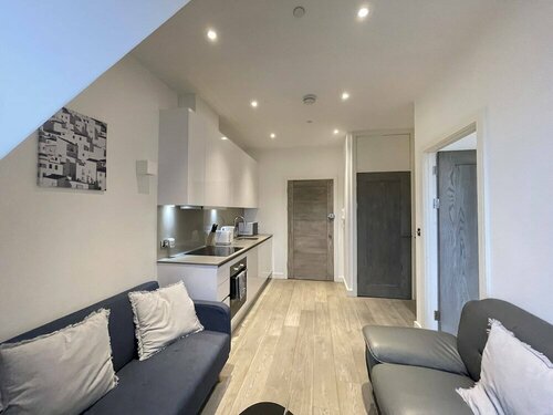 Гостиница Remarkable 1-bed Apartment in Slough в Слау