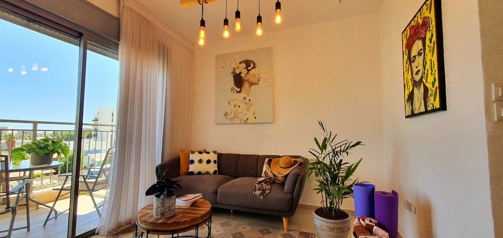 Фото Melony Apartment