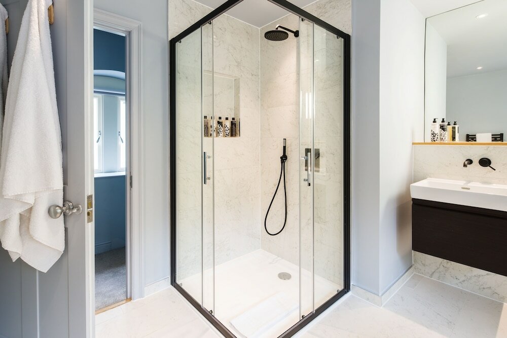 Фото Hiding Space - St Catherine's Hospital