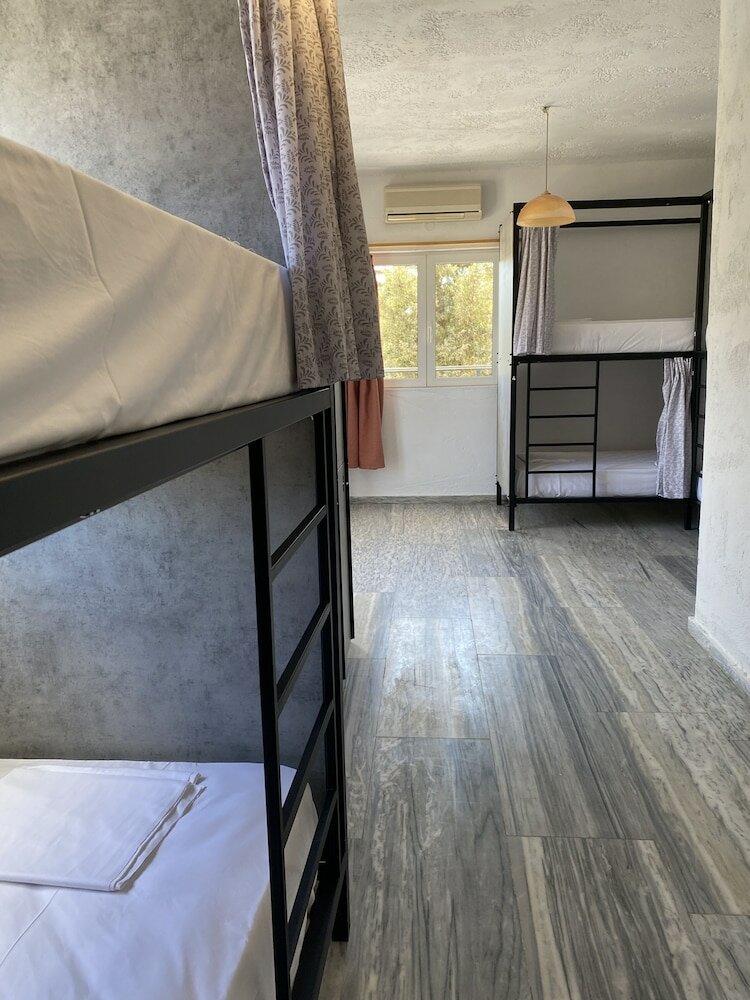 Фото Matala Hostel