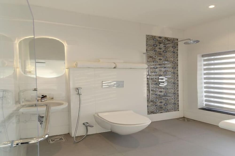 Фото Moustache Udaipur Luxuria