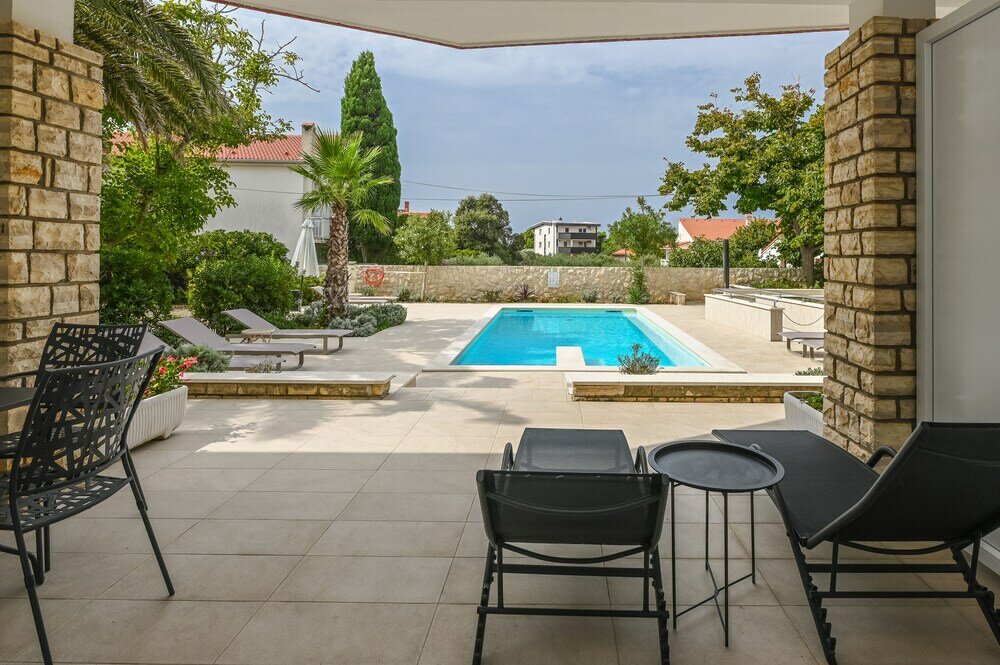 Фото Seagull Apartments & Studios