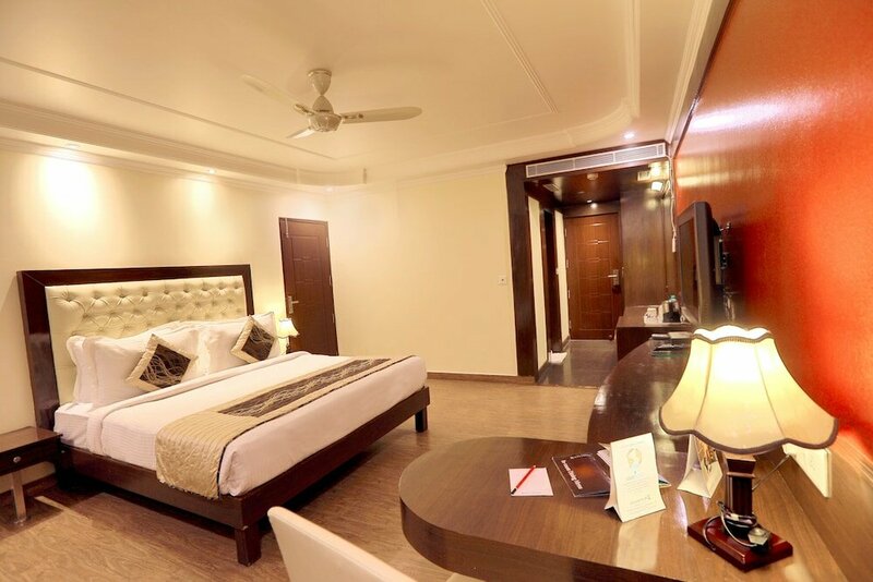 Гостиница The Fern Residency Haridwar в Харидваре