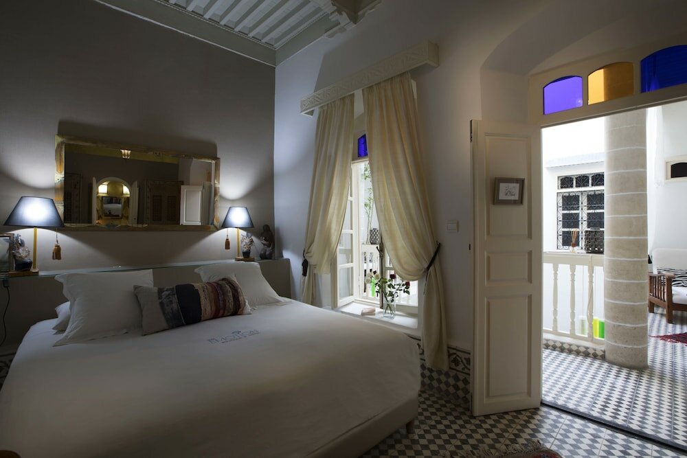 Фото Riad Emotion