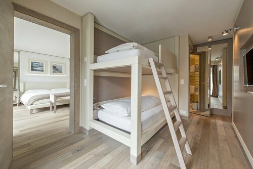 Внешний вид отеля Hotel Piz в Са́нкт-Мо́рце, фото 5