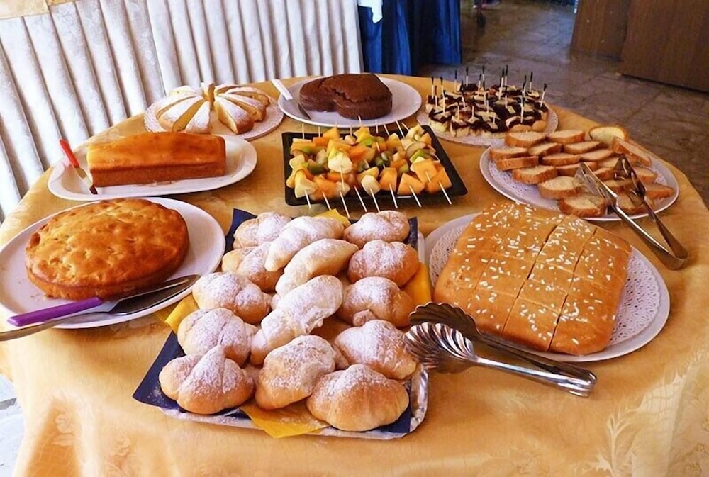 Фото Hotel Villa Cecchini