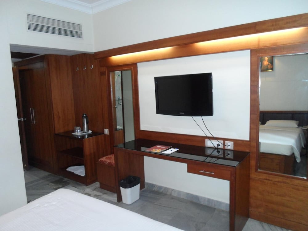 Фото Hotel Plr Grand