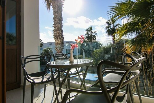Гостиница Phaedrus Living Seaside Constantinos 113 в Пафосе