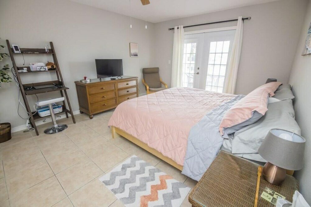 Фото Bonita's Sweetwater Club Condo