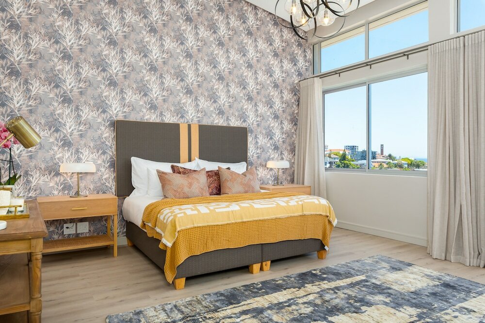 Фото Point Break Luxury Apartments