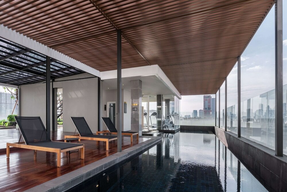 Фото Wyndham Garden Bangkok Sukhumvit 42