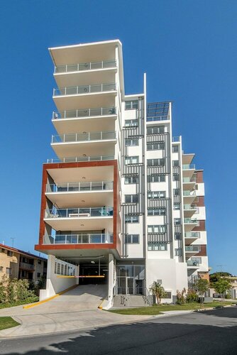 Гостиница Serenity Surfers Paradise в Голд-Кост