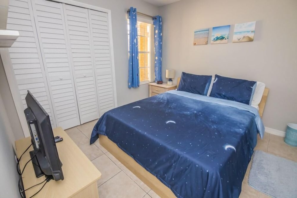 Фото Bonita's Sweetwater Club Condo