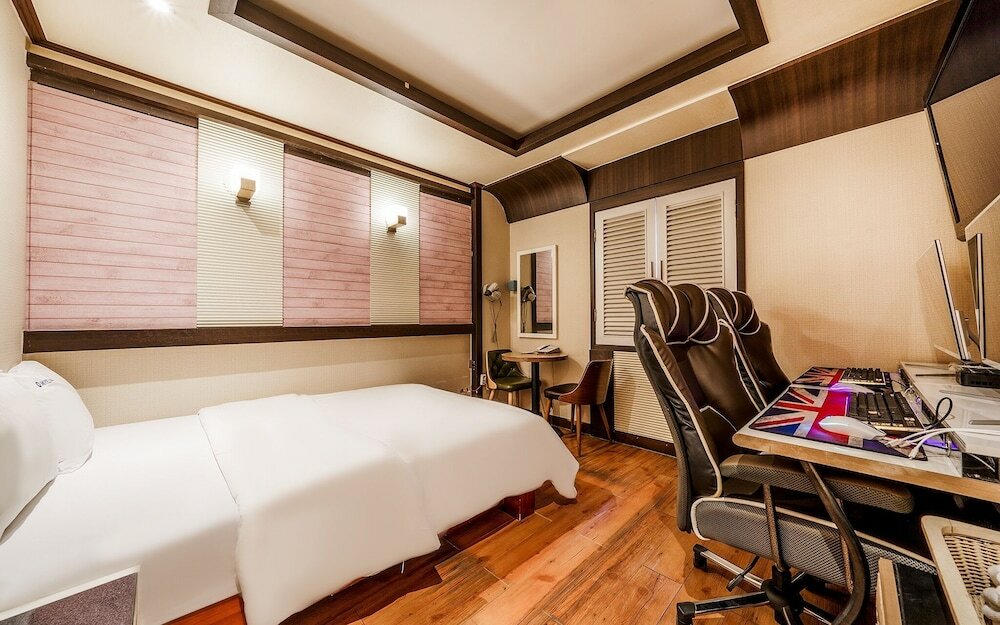 Фото Pyeongchon Coa and 2060