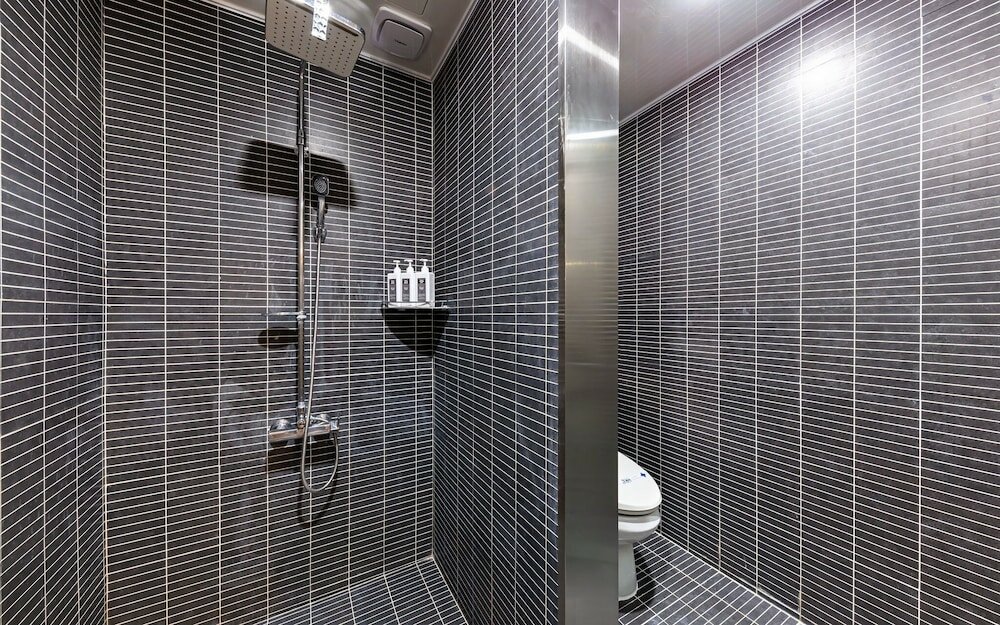 Фото Daejeon Yuseong Bergen Hotel