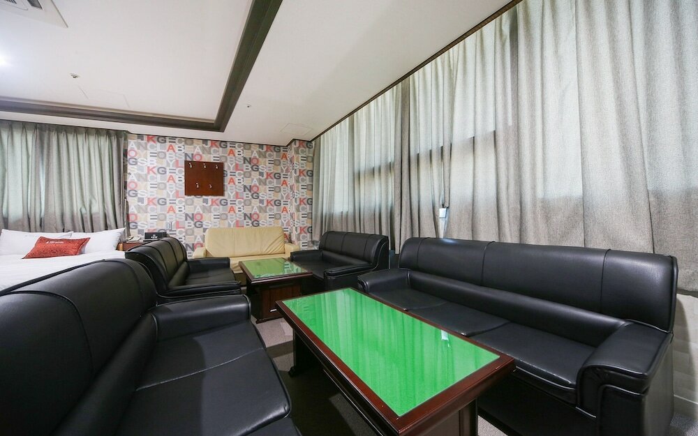 Фото Changwon Jinhae Top