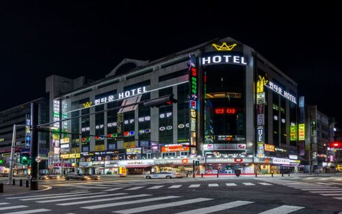 Гостиница Queen Town Hotel в Кояне