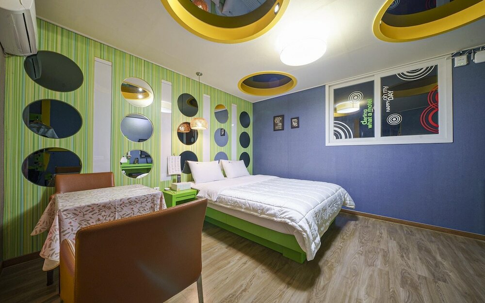 Фото Geochang M Self Check-in Motel