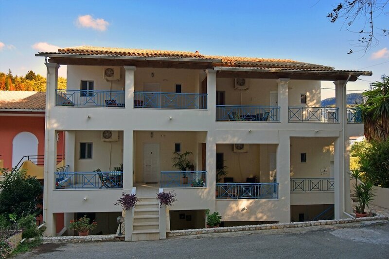 Гостиница Althea Apartment, Spacious Apt at Delfini Resort