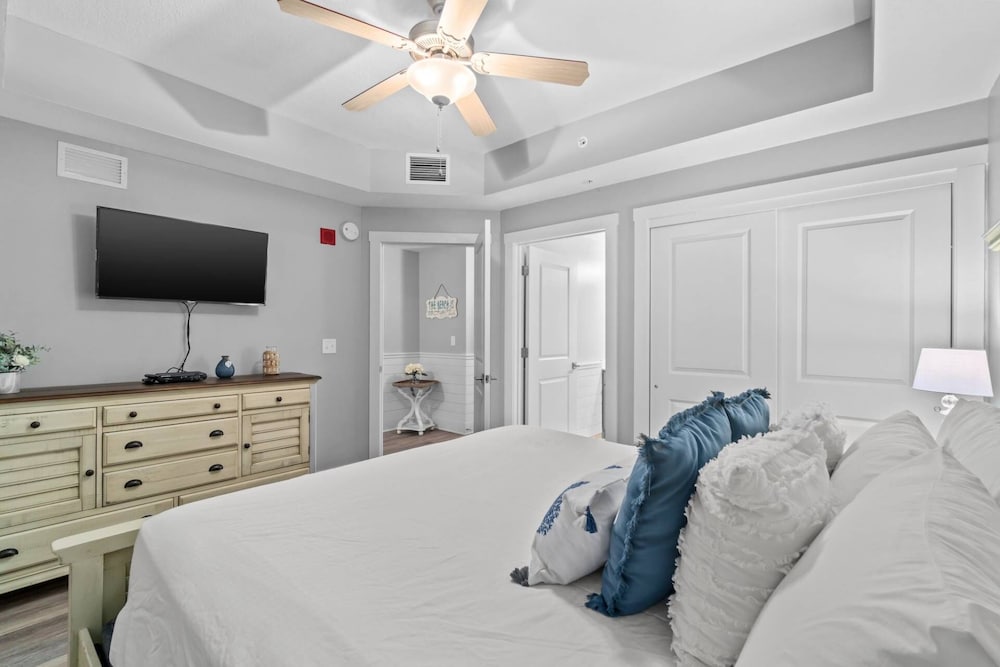 Фото Calypso Resorts Tower III Unit 310