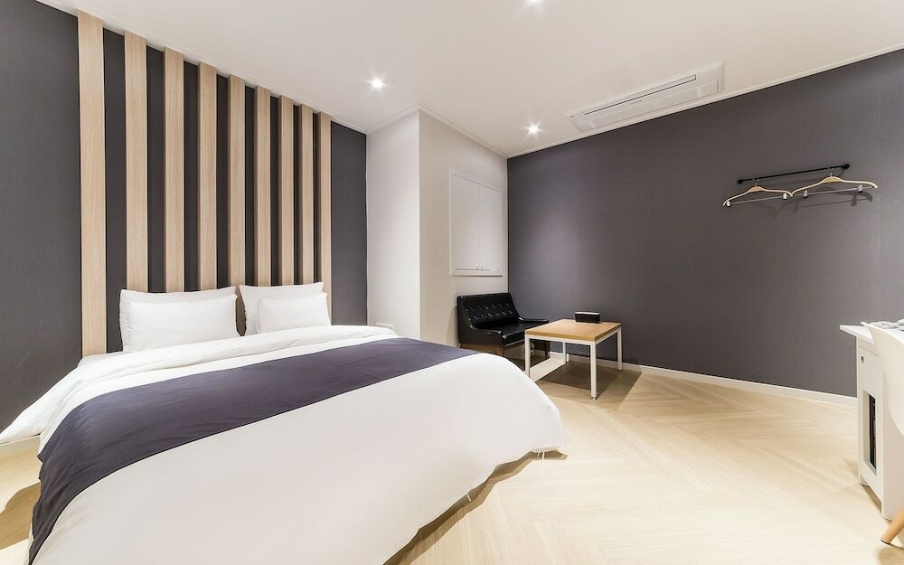 Фото Suwon Hotel Jun