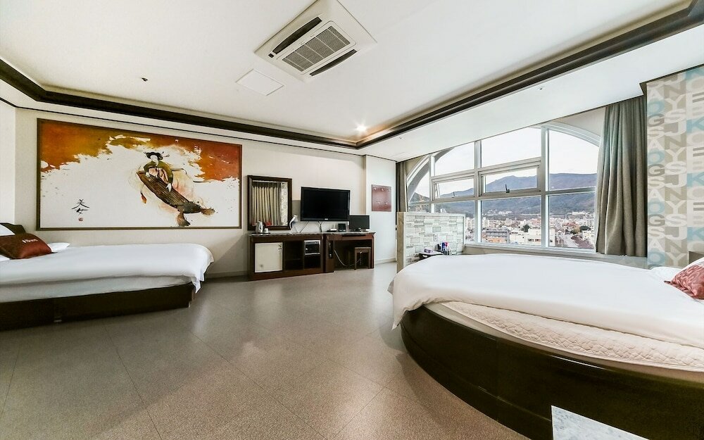 Фото Changwon Jinhae Top