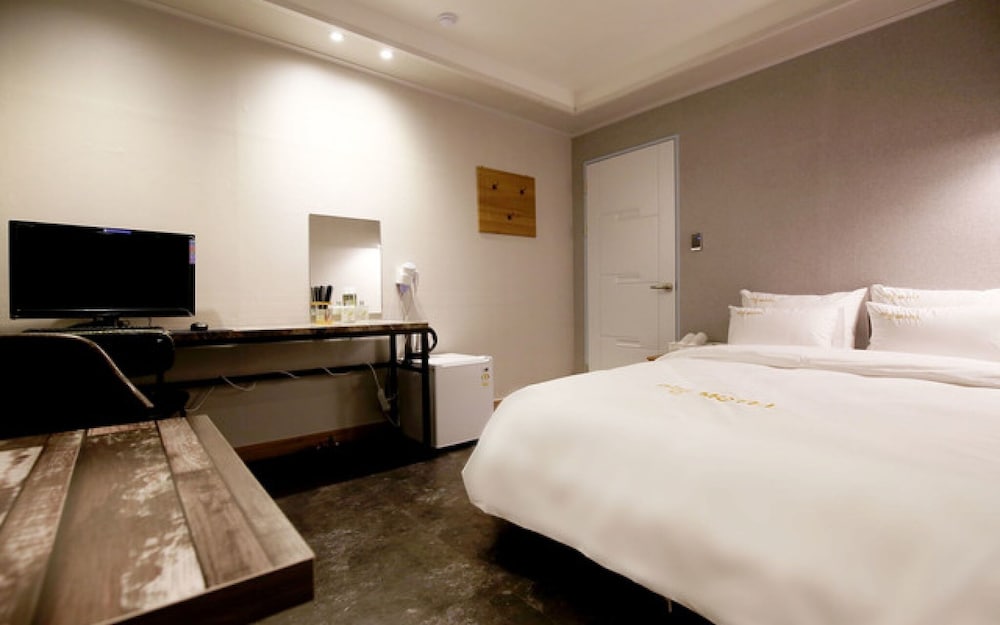 Фото Daejeon Seonhwa Iteul