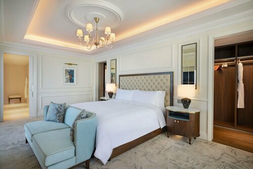 Гостиница The Ritz-Carlton, Amman в Аммане