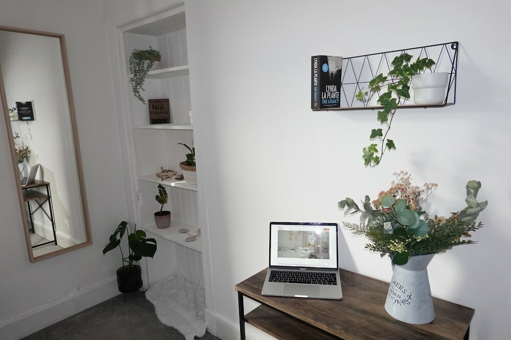 Фото One Bedroom Apartment by Klass Living Serviced Accommodation Bellshill - Mossend Apartment with Wifi and Parking