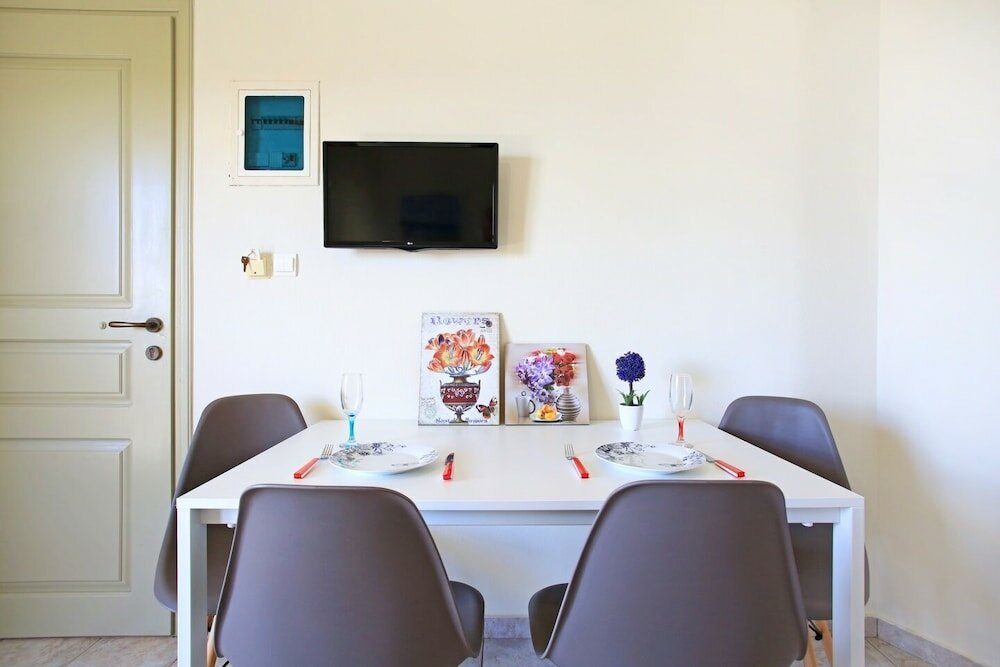 Фото Beachfront Apartments in Gouves