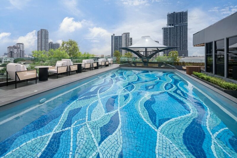 Гостиница Ramada Plaza by Wyndham Bangkok Sukhumvit 48 в Бангкоке