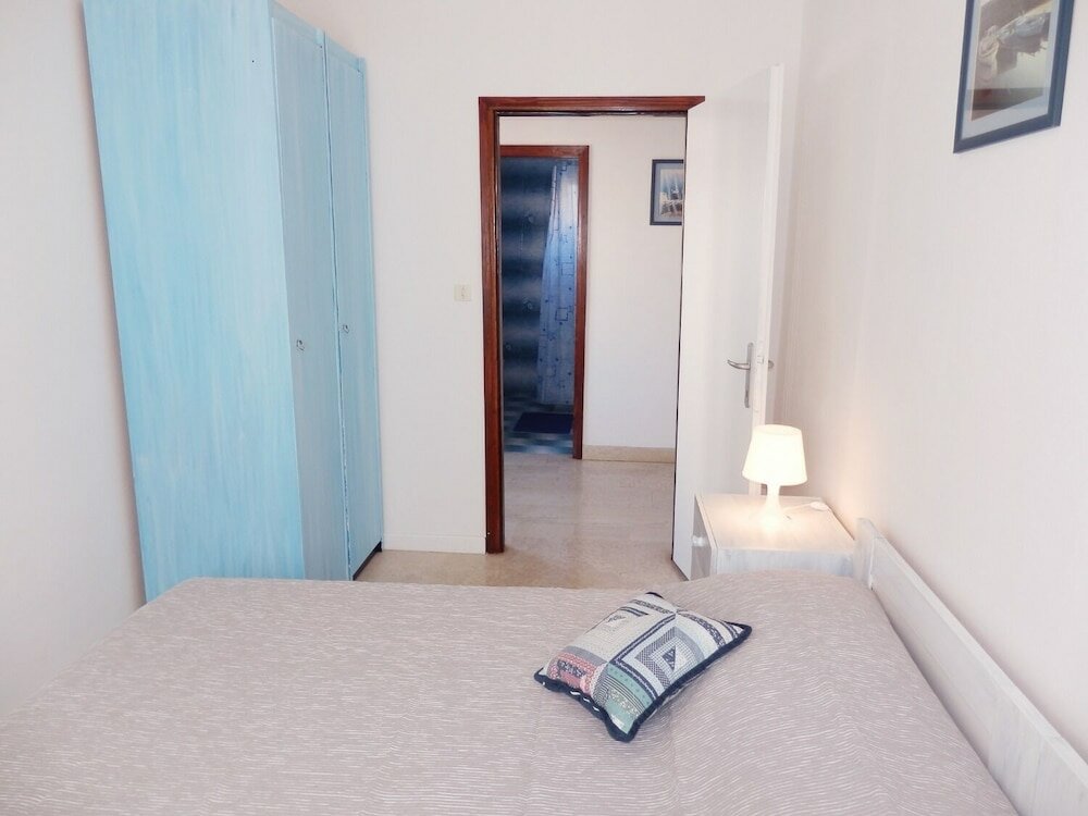 Фото Med - With Terrace - A2