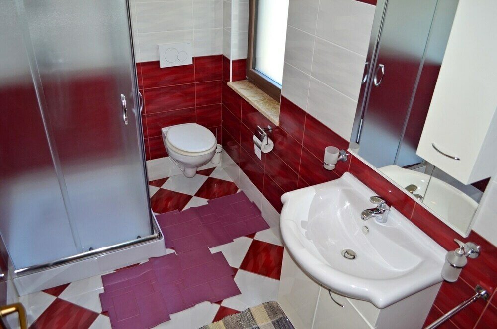 Фото Mary - With Pool - H