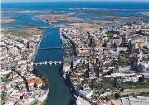 Гостиница Beautiful 2-bed Apt in Cabanas de Tavira Cabrs