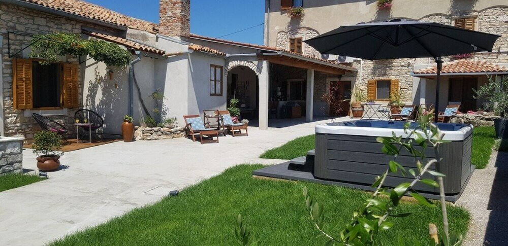 Фото Perstel - With Parking - A3