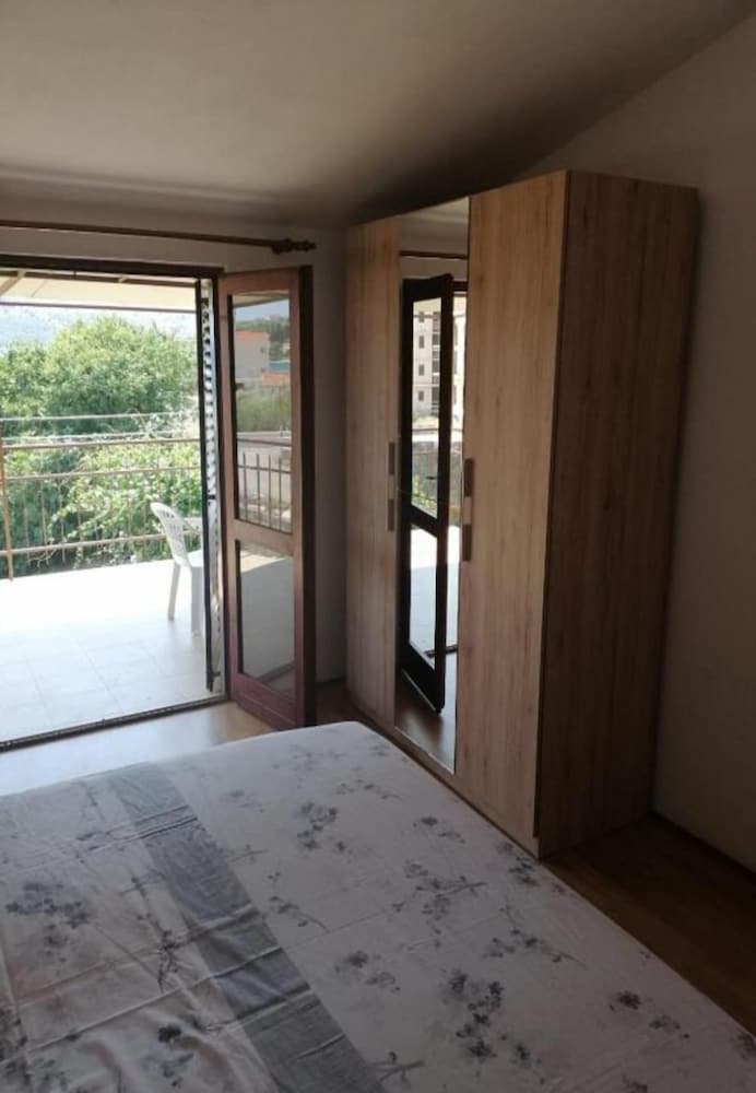 Фото Ante - 50 M From the sea - A1