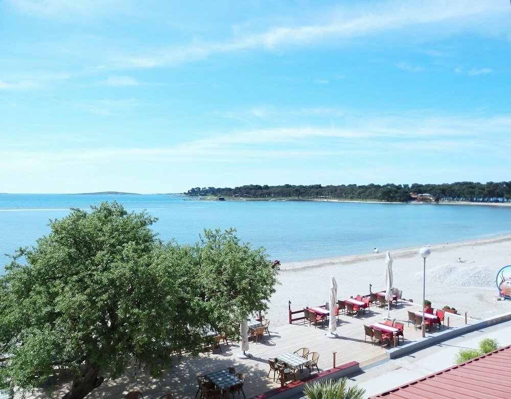 Фото Real - 10 m From sea - A8