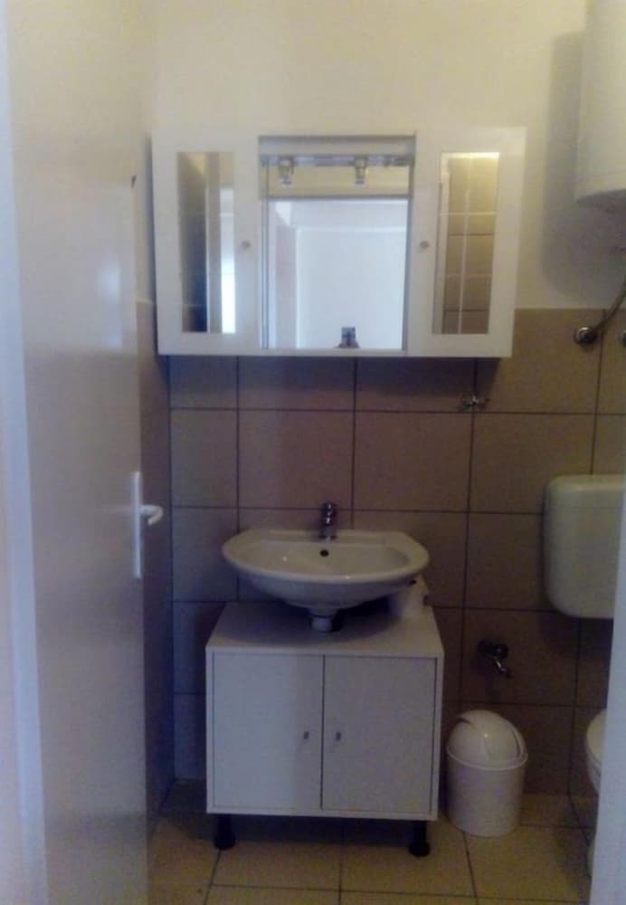 Фото Igo - 40 m From Pebble Beach - Sa1