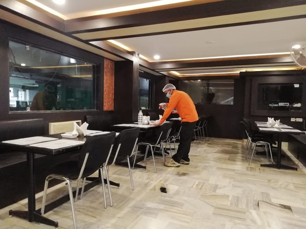 Фото Hotel Sonali Regency