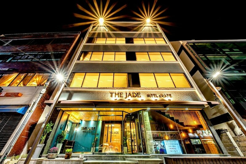 Гостиница The Jade hotel в Чеджу