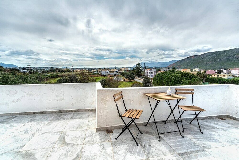 Фото Ermis Luxury Suites & Apartments