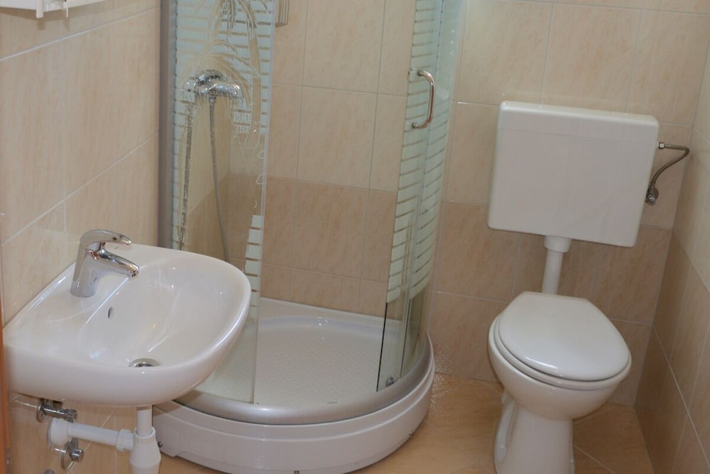 Фото Floral Apartments Pende