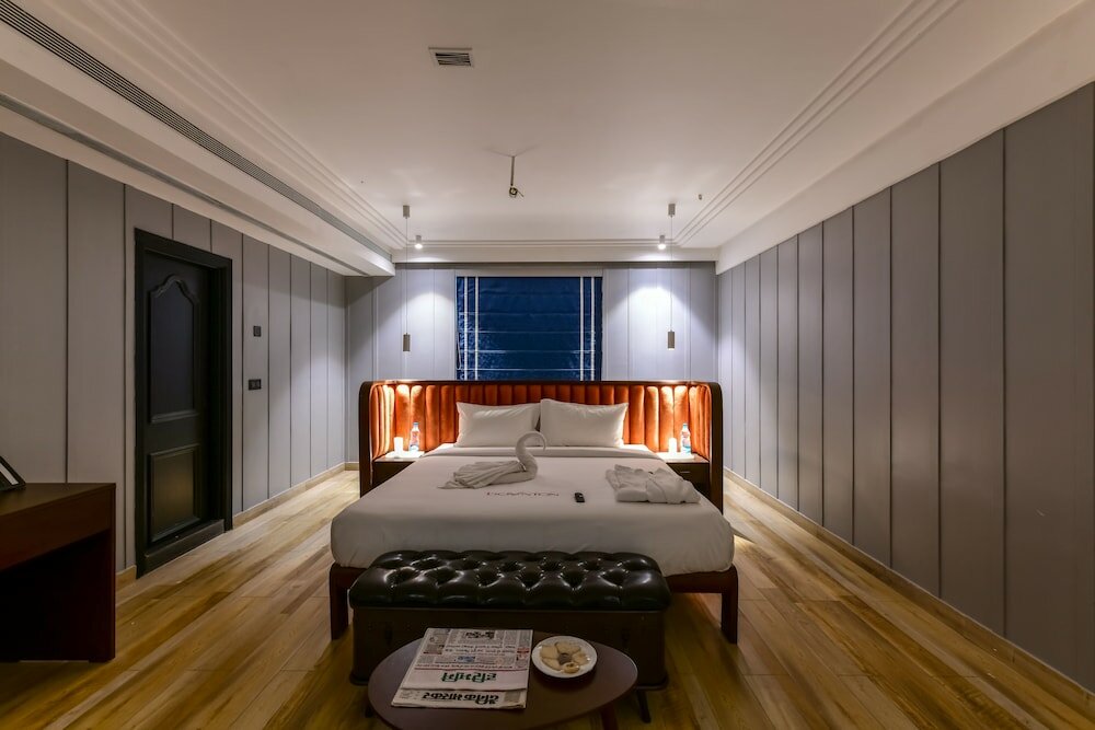 Фото Downton Hotel